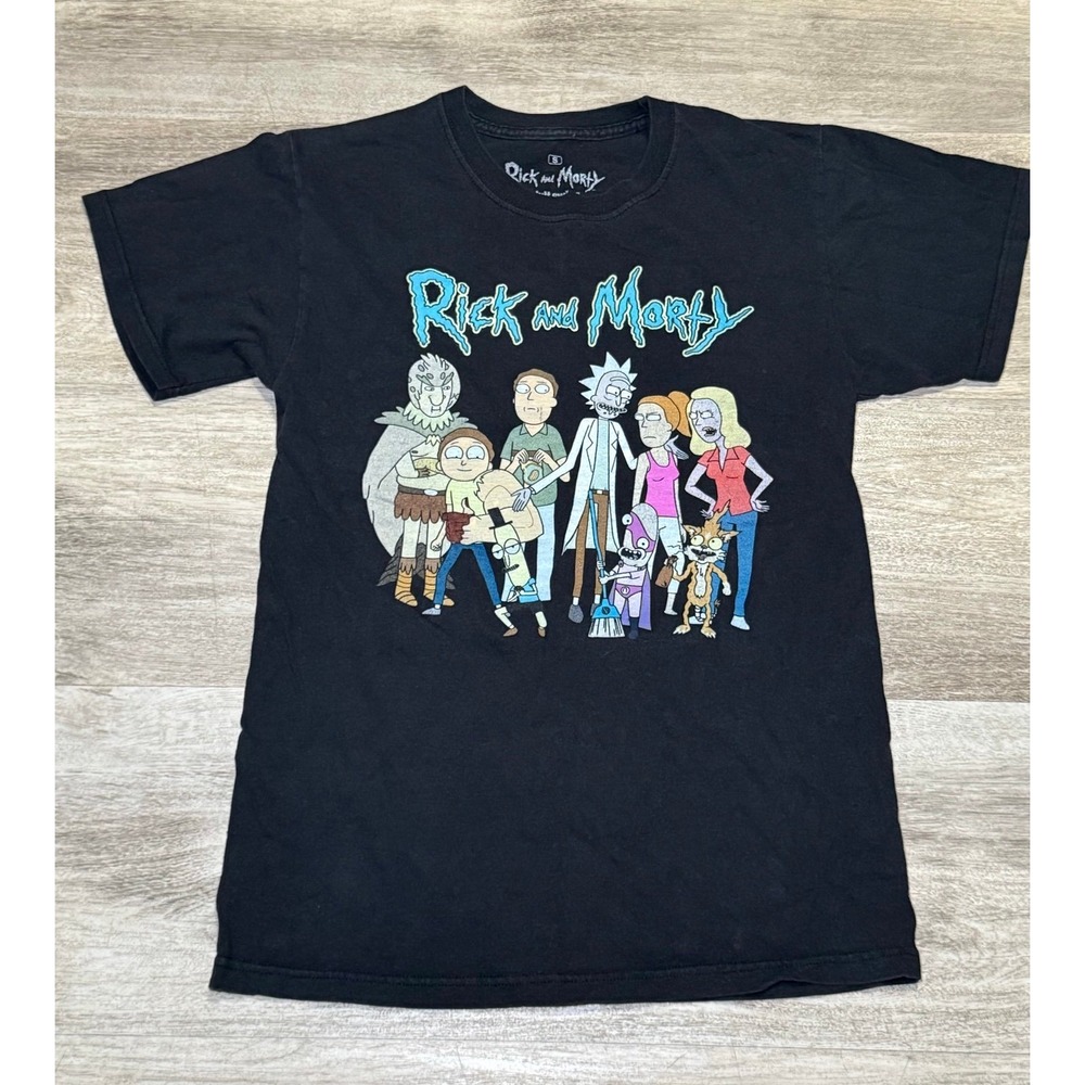 Adult swim Rick and Morty tshirt small